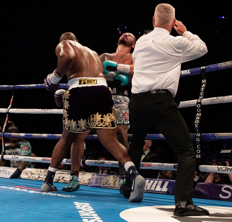 Dereck Chisora left Artur Szplika flattened in round two