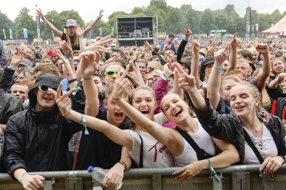  Crowds dancing at the Tramlines festival triggered minor earthquakes