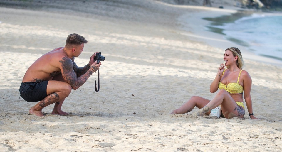 Alex Bowen captured wife Olivia Buckland on camera