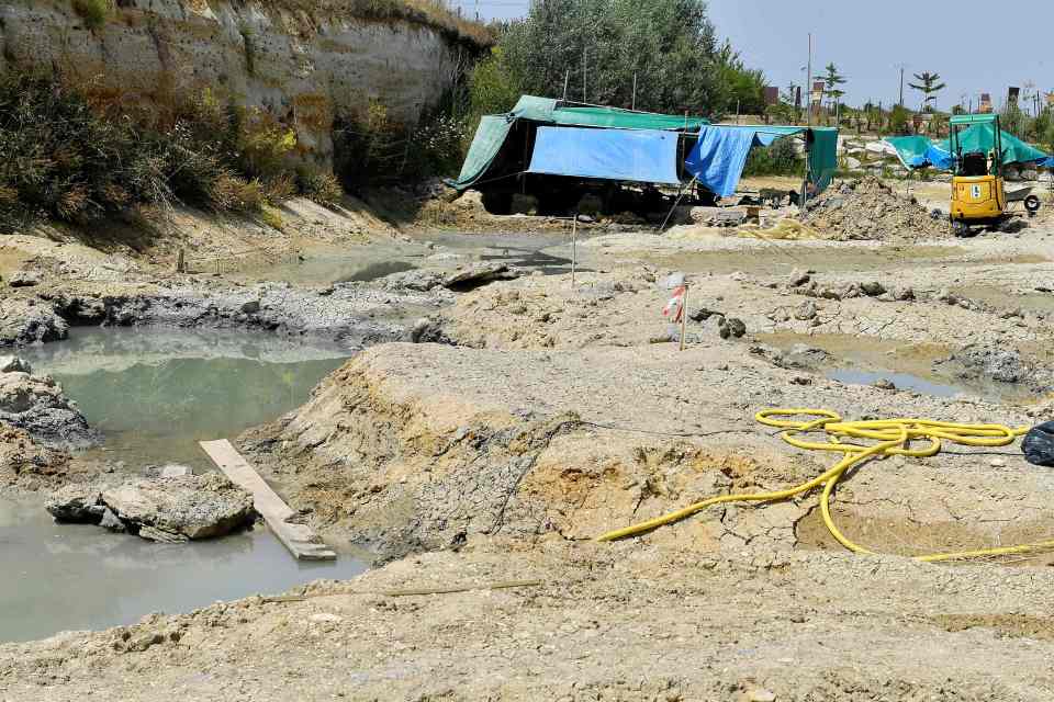  The bone was found at a fossil-rich quarry in the south west of France