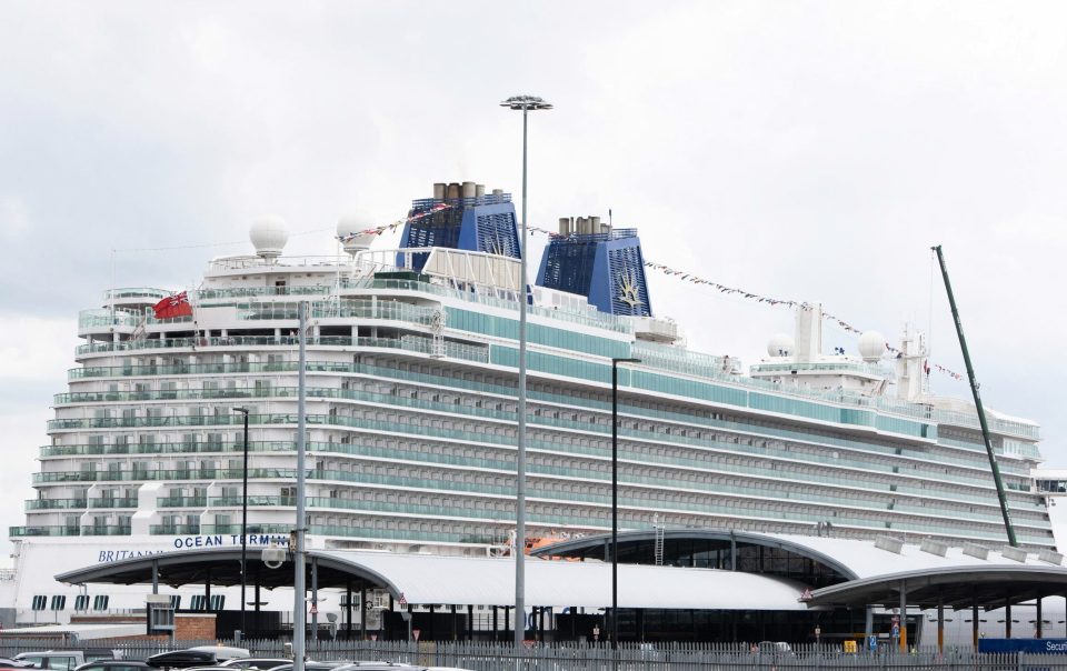  P&O cruise ship Britannia docked at Southampton, the ship's home port