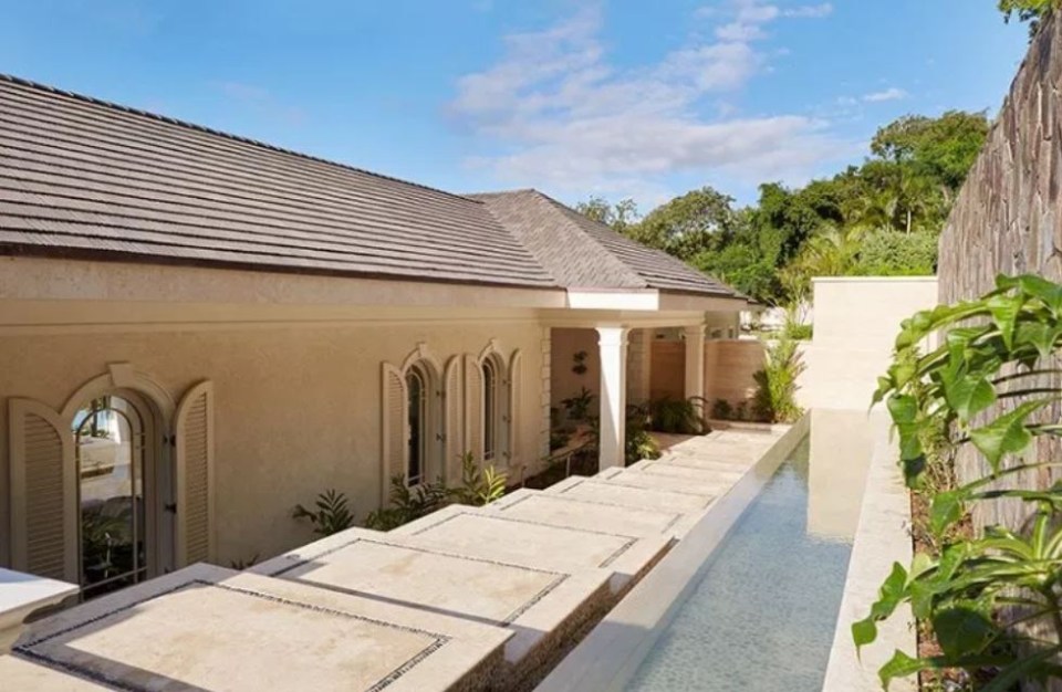 It’s described as ‘an exceptional new contemporary colonial style villa set in the Endeavour Hills’