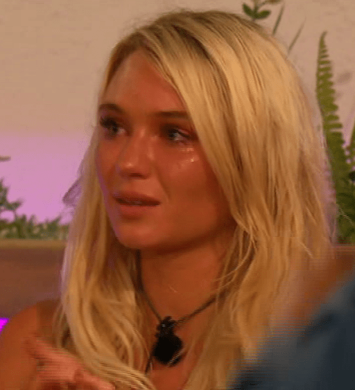  Lucie was in tears watching Molly and Tommy be reunited