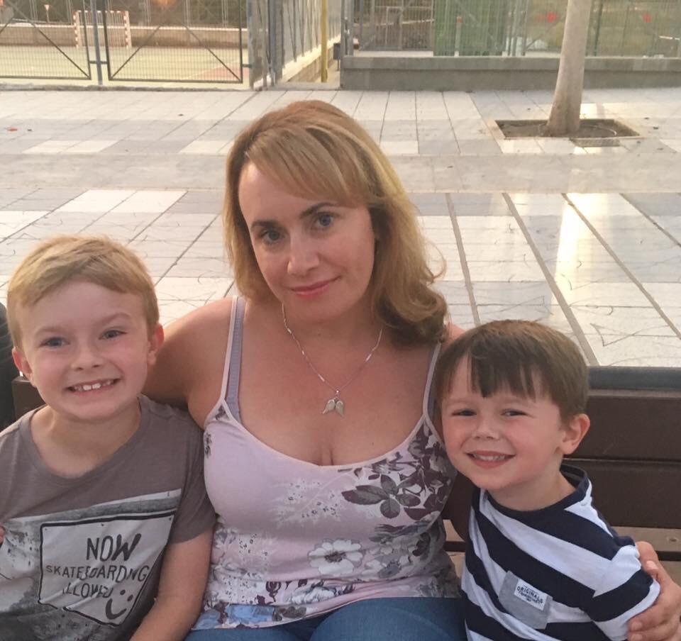  Laura Tuley with sons Beau, 8, and Jude, 5