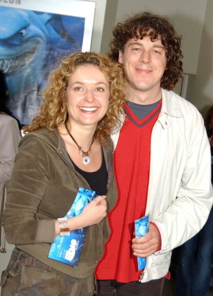  It wasn't simply about a sibling rivalry though - almost two decades ago, Julia's then-boyfriend Alan Davies accused Nadia of selling pictures of him