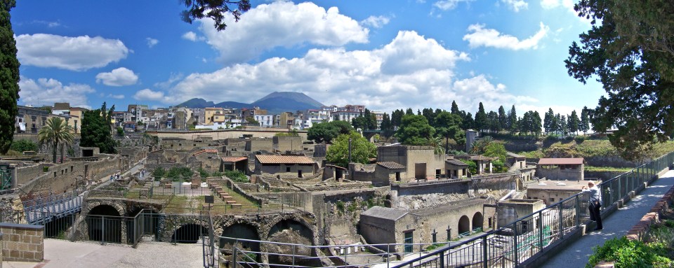  This is what Herculaneum looks like today