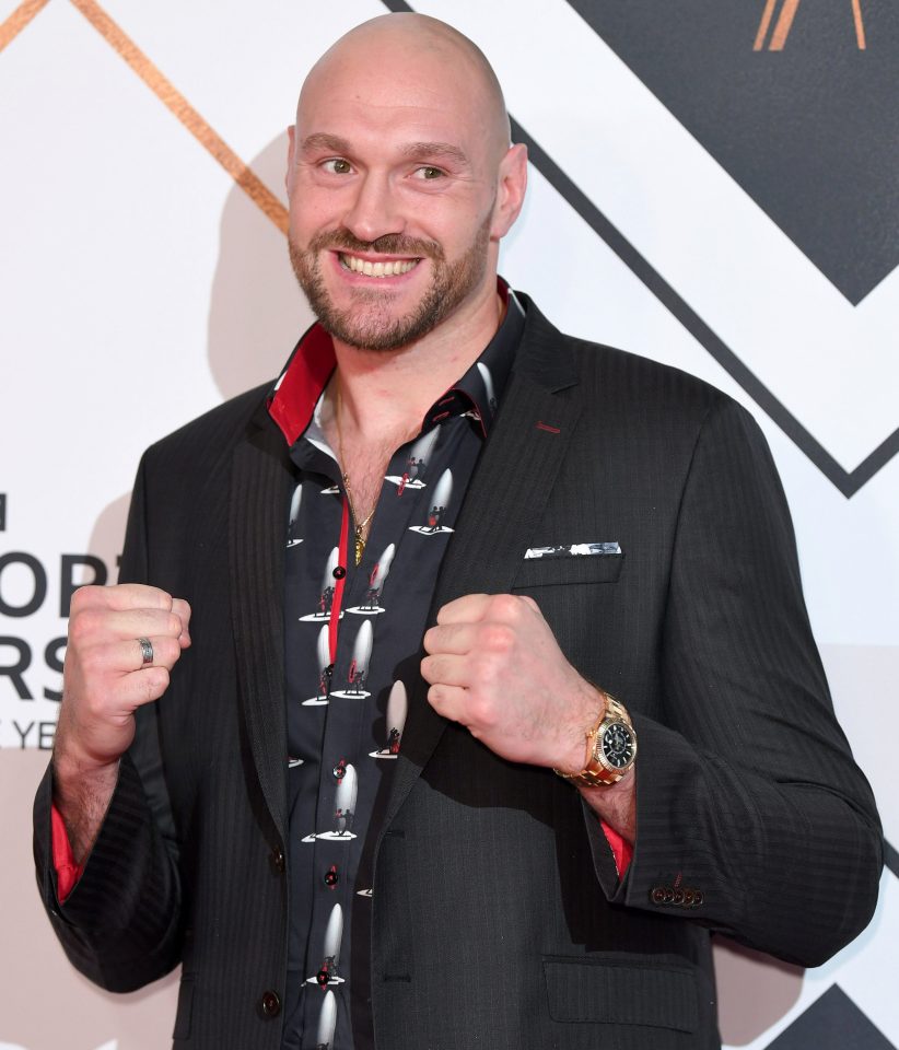  Tyson Fury has cheekily called Lomachnko to challenge him at heavyweight