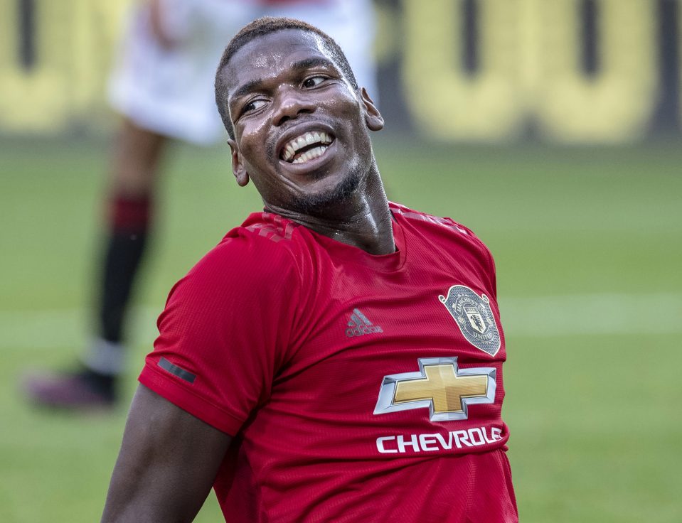  Juventus are willing to offer three players to Man Utd in order to land Paul Pogba