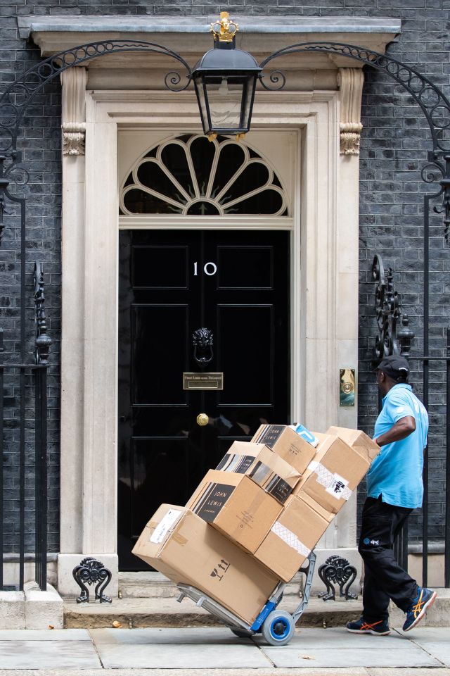  John Lewis boxes being loaded into No10