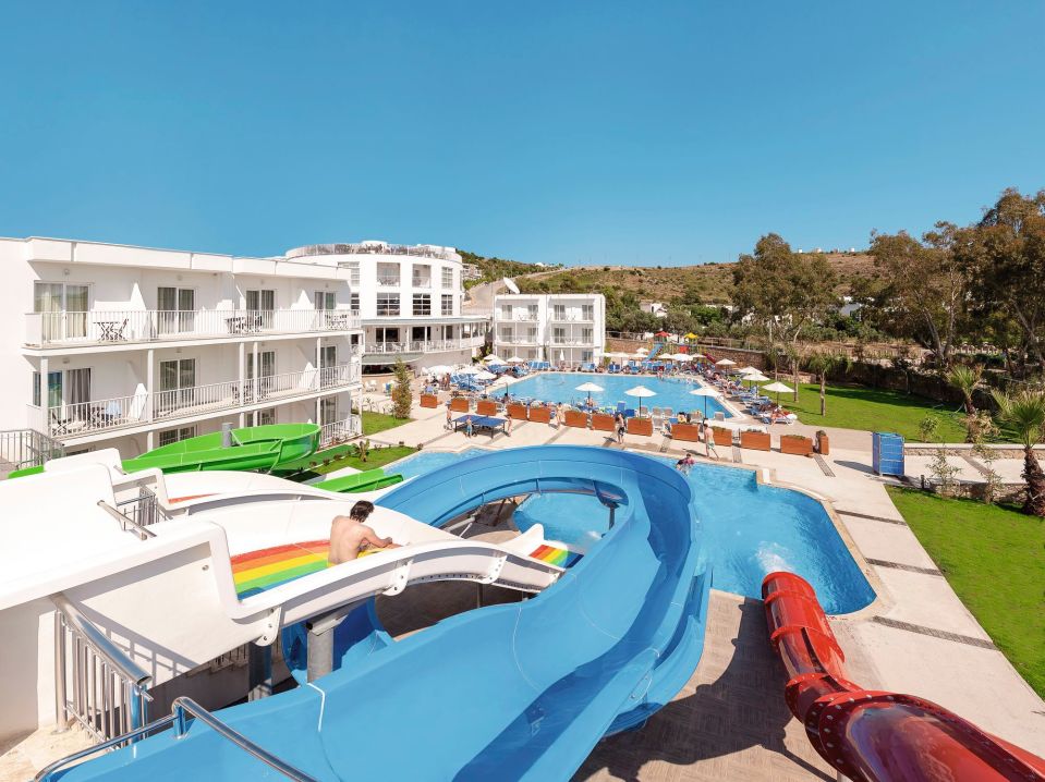  Bodrum Beach Resort is the perfect place for holidaymakers looking for watersports, nightclubs, restaurants and shops