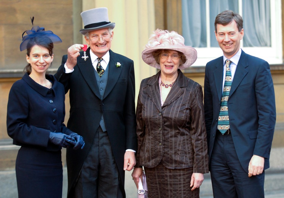 Peter and Margaret with children Alison and Roger as gardening guru receives his MBE in 2005