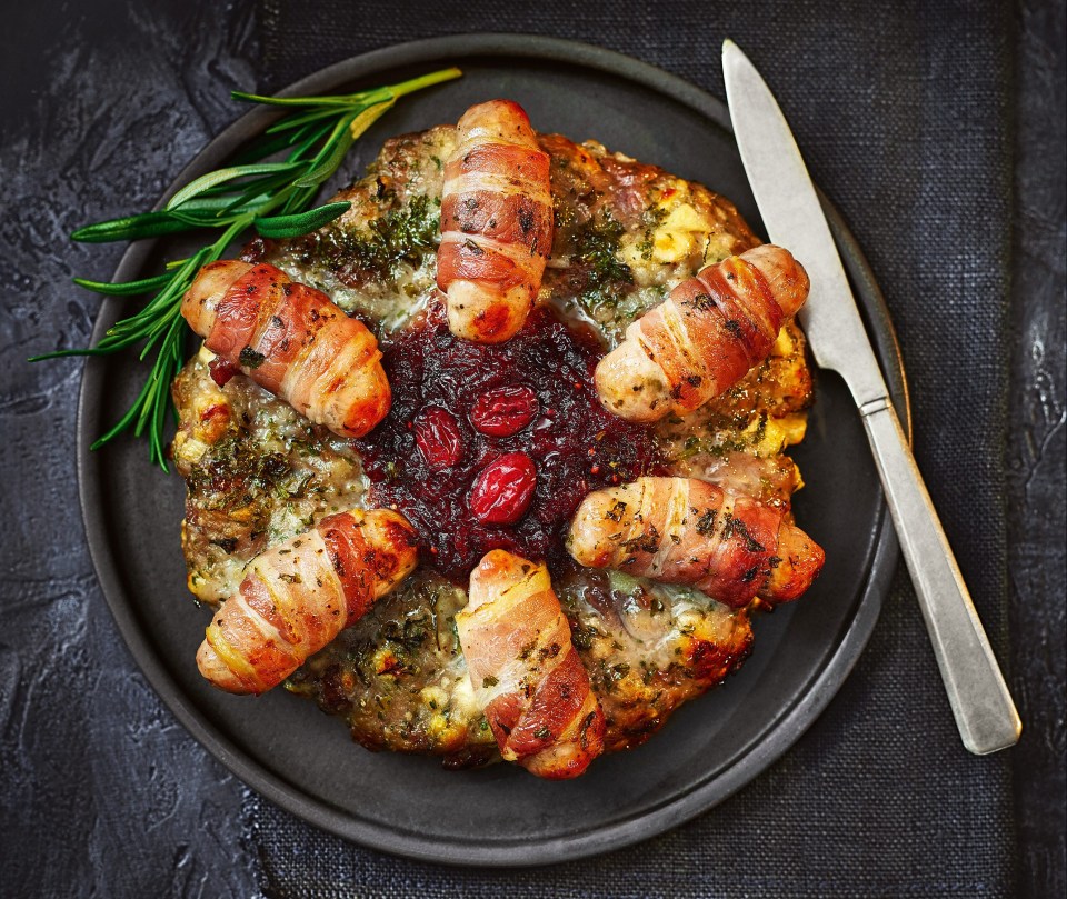 Tesco’s pigs in blankets stuffing wreath will be available this year