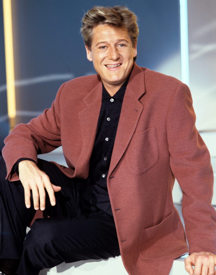  Joe Longthorne was a British singer and impressionist, who rose to fame on his own TV show, Search For a Star