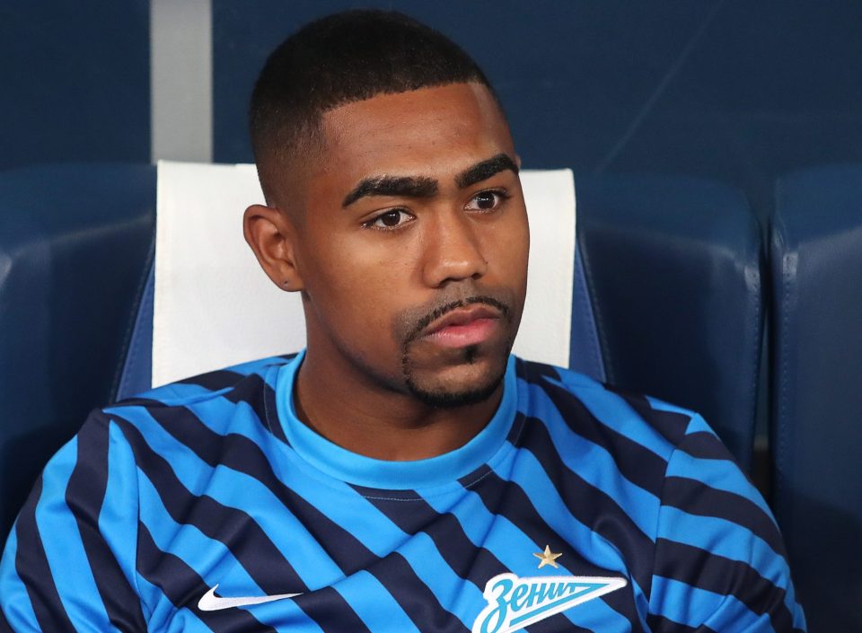  Some Zenit fans have protested the signing of Malcom from Barcelona