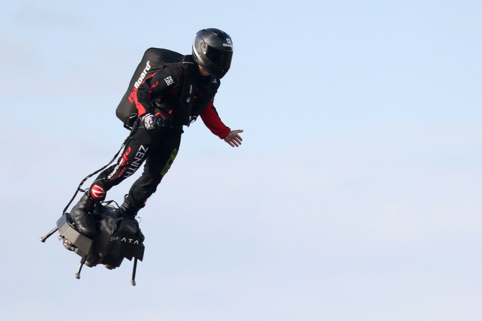  Zapata taking off early this morning on a fly board for a second attempt to cross the English channel from Sangatte to Dover