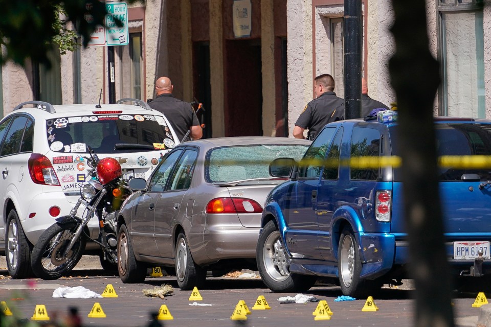  Officials investigate the scene after a mass shooting in Dayton, Ohio, US August 4