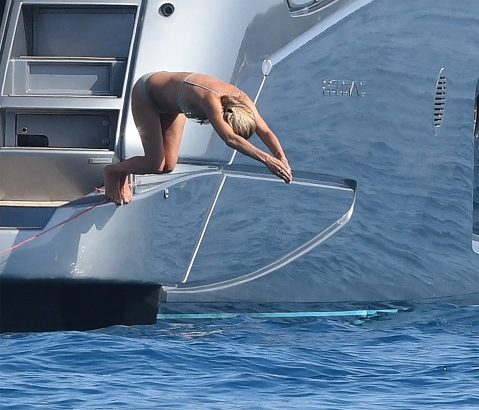  The 45-year-old proved she's a woman of many talents as she displayed her impressive diving skills