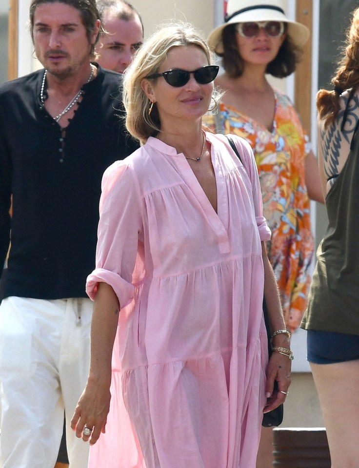  Kate Moss looked effortlessly cool as she strolled through the streets of Saint-Tropez, South of France