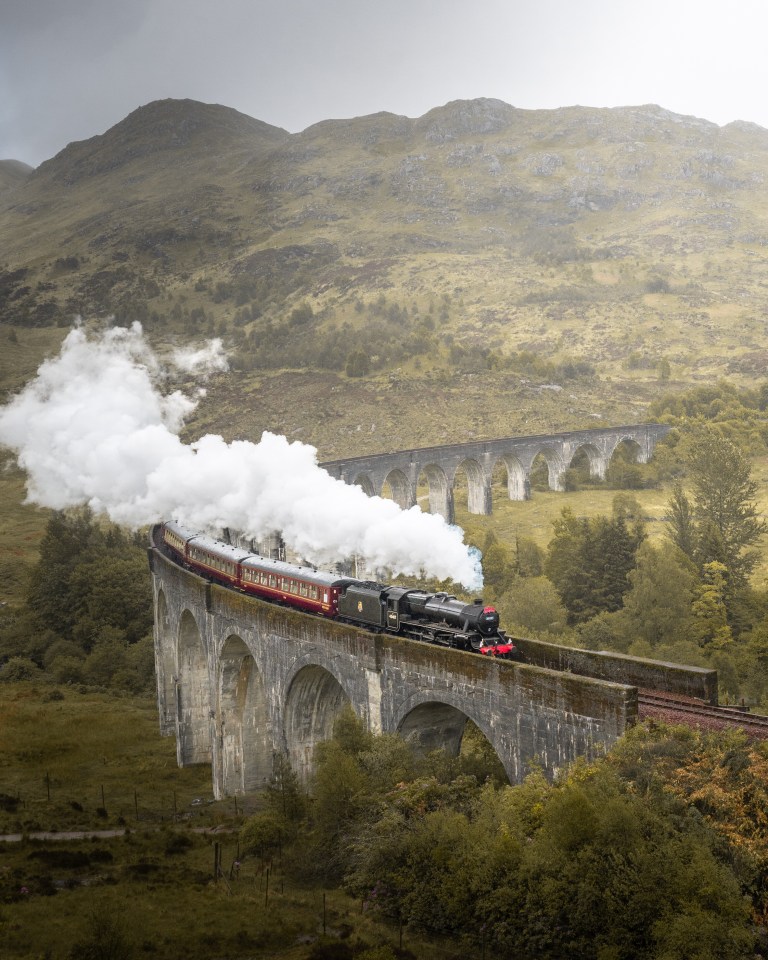  Hugo's 'On Route to Hogwarts' captures the magic of a steam train