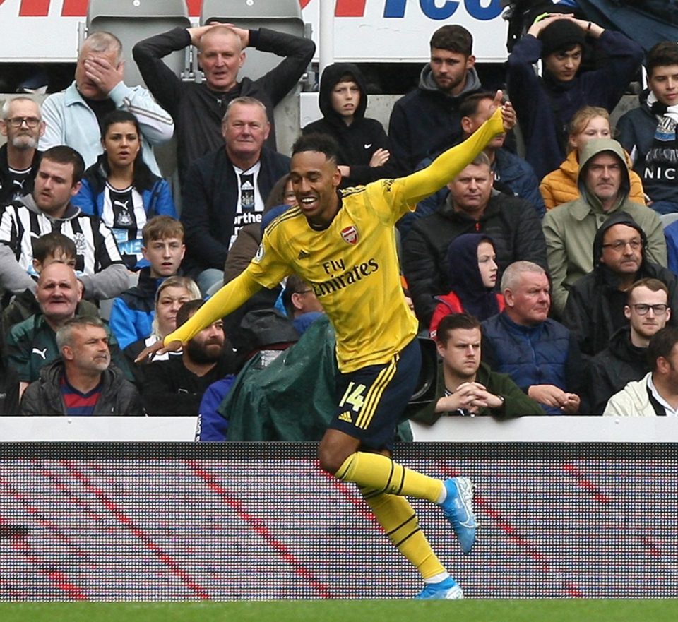  Aubameyang celebrates scoring against Newcastle