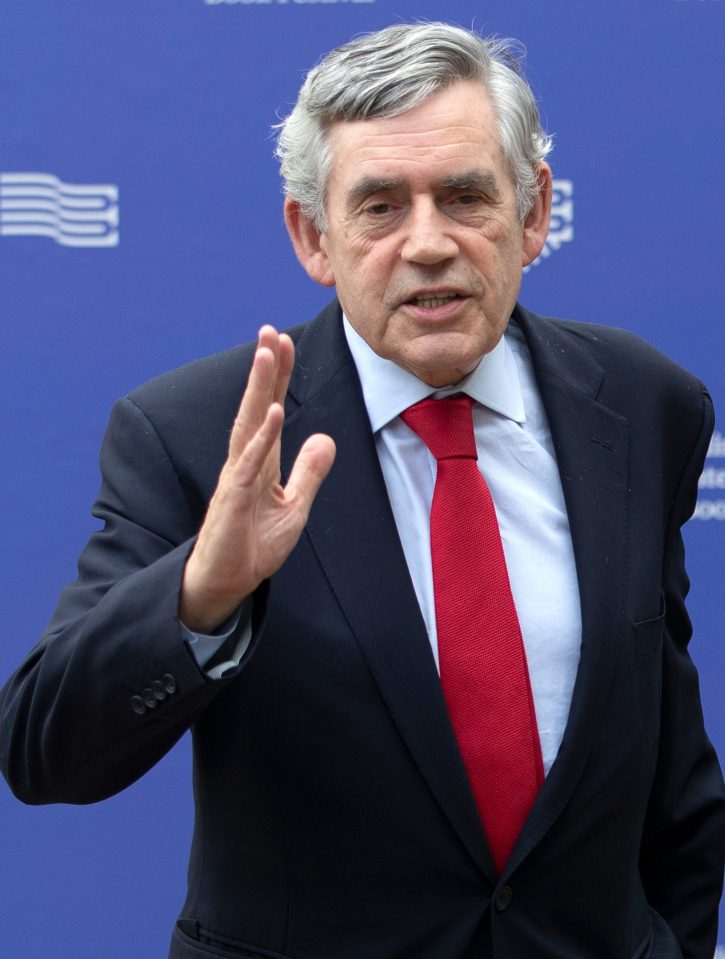  Former Prime Minister Gordon Brown said the EU is ready to pull the plug pn the October 31 Brexit deadline