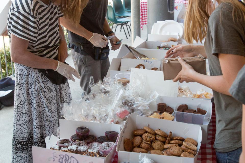  Sue says that no one is encouraging kids to eat cake every day, but mums, dads and kids coming together to prepare for a bake sale is joyful