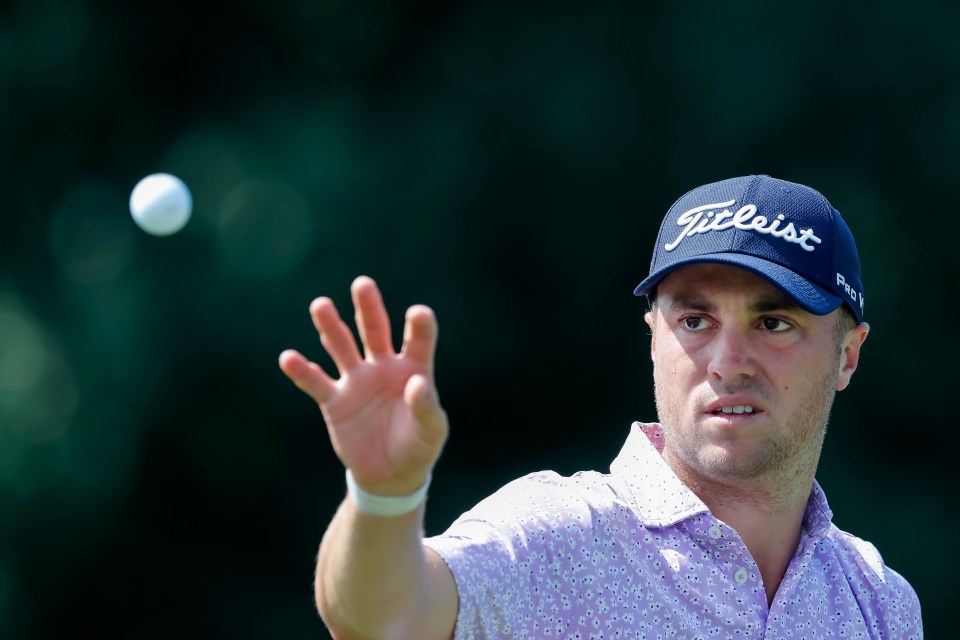  Justin Thomas will start five shots ahead of McIlroy on ten under par