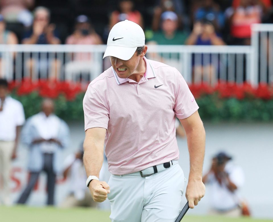  McIlroy punches the air in celebration after his excellent win in Atlanta, Georgia