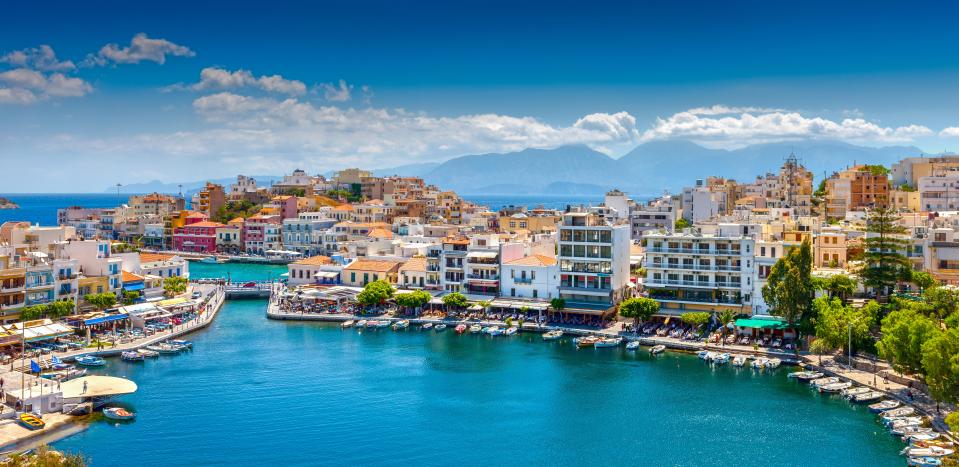  Agios Nikolaos is a picturesque town in the eastern part of the island Crete