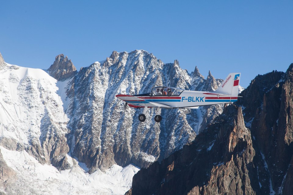  The buzz of an engine above in the sky is a familiar sound to all in Megeve as it’s one of the best ways to gain a bird’s eye view of the spectacular Mont Blanc