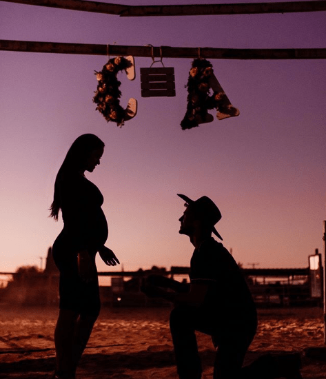  Alex proposed to the soon-to-be mother on August 24 on a ranch