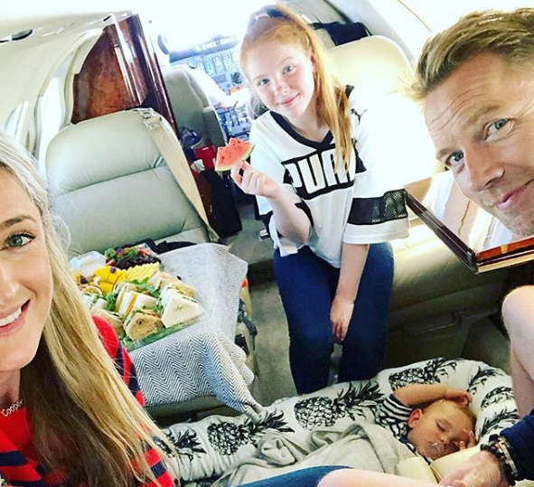 Ronan and Storm Keating took their Sleepyhead Deluxe on a private jet