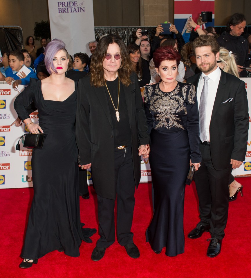  Sharon and Ozzy with their kids Kelly and Jack