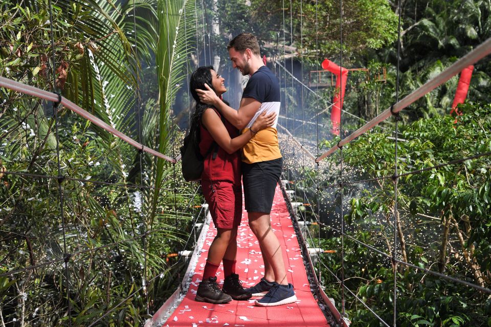 Sair pictured with ex boyfriend and fellow soap star Simon Lennon after she was evicted from the I'm A Celebrity jungle in 2018