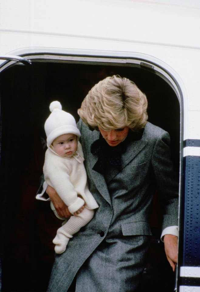  Royal fans were quick to point out the hat was identical to the one worn by a baby Harry on a flight with his mother in 1985