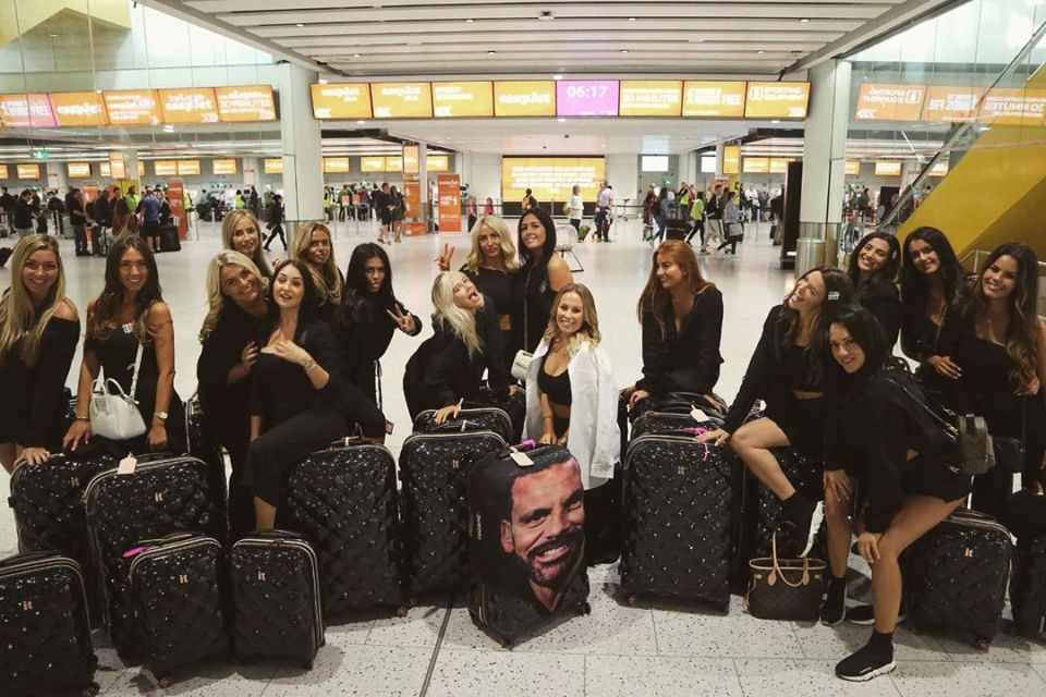  Kates pal's got matching luggage for her hen do while the bride-t0-be got a case with Rio's face