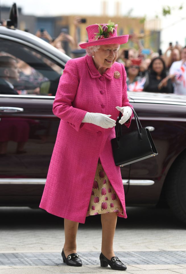  The Queen never takes cash out with her, but she is believed to have been a big spender when she is younger and used to get into heated rows with her mum about her extravagant lifestyle