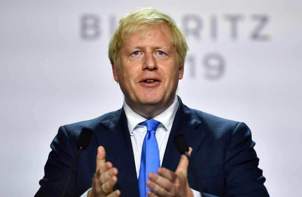  Boris Johnson threatens to expel Tory MPs who vote against the Government on Tuesday