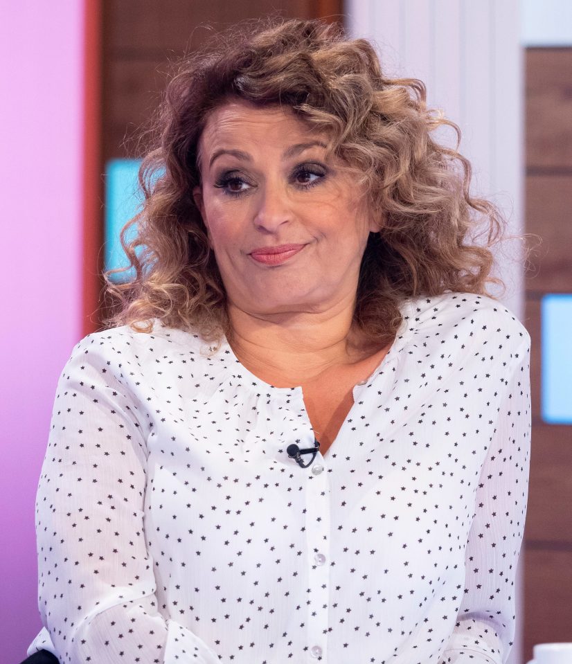  Nadia Sawalha appeared to take another swipe at sister Julia on today's Loose Women