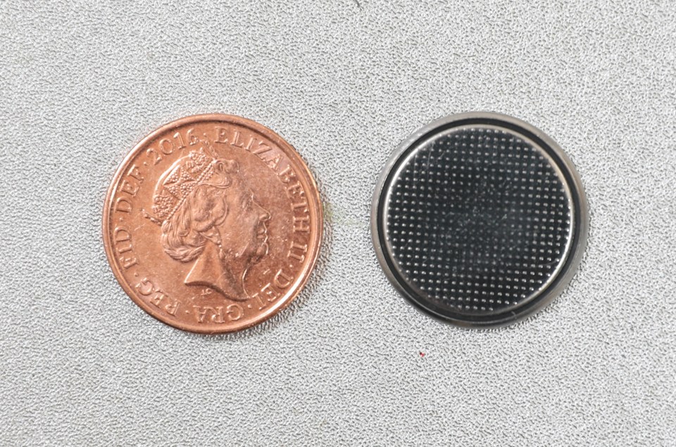  The button battery lodged in the toddler's throat was the size of an 1p coin