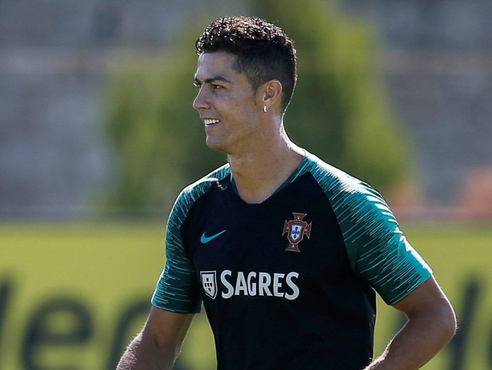  Juventus hoped to pair Cristiano Ronaldo with Neymar this season