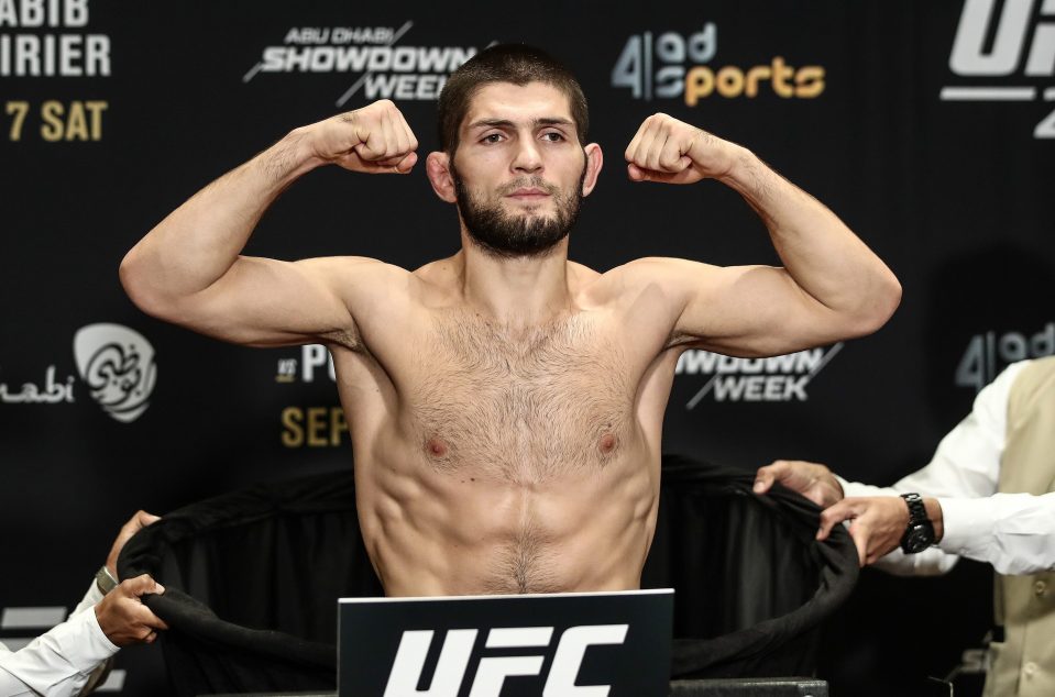  Khabib Nurmagomedov needed to strip naked to make weight for his UFC title defence