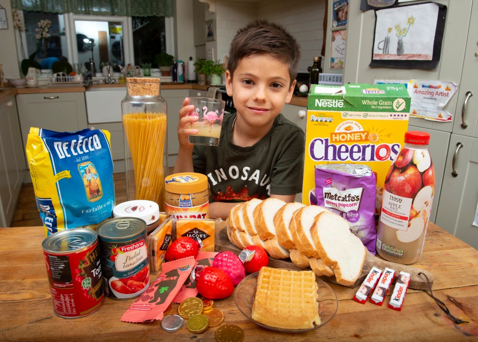  Louis De La Cour, 6, is receiving treatment for ARFID — avoidant-restrictive food intake disorder — which has severely limited his diet