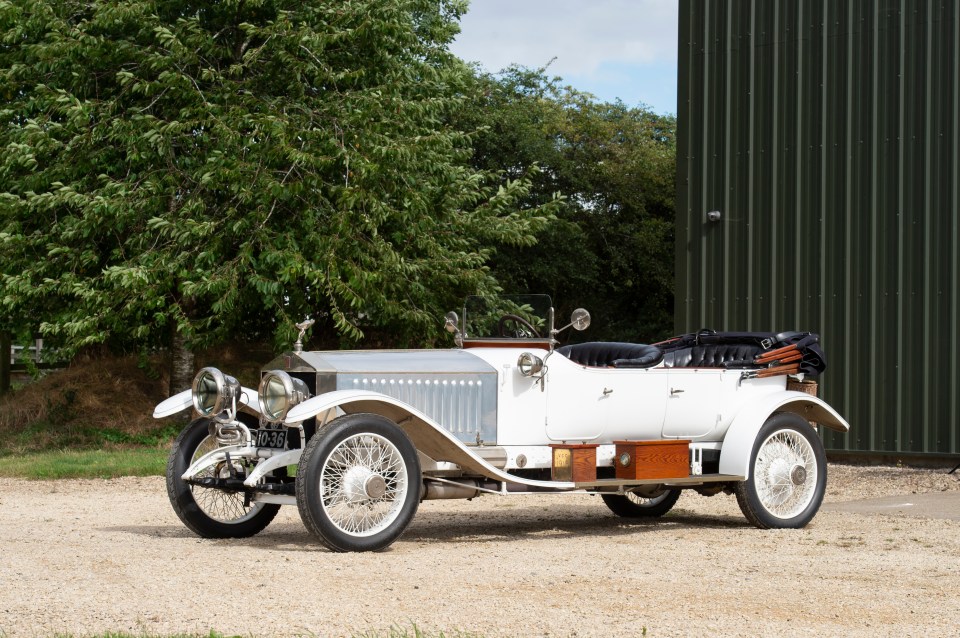  A 1915 Rolls Royce  40/50hp Silver Ghost Alpine Eagle Tourer is expected to sell for £500,000