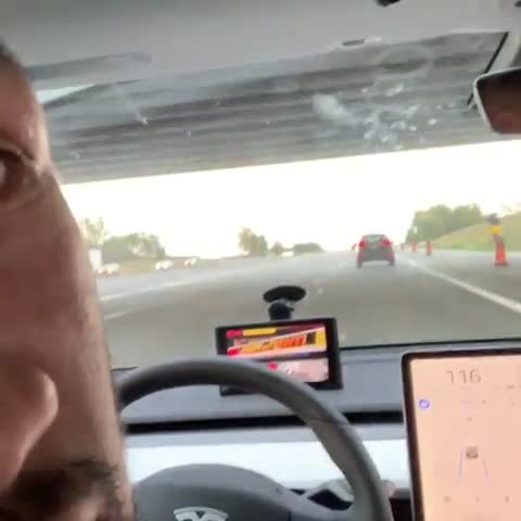  UFC star Kevin Lee filmed himself playing a video game while driving