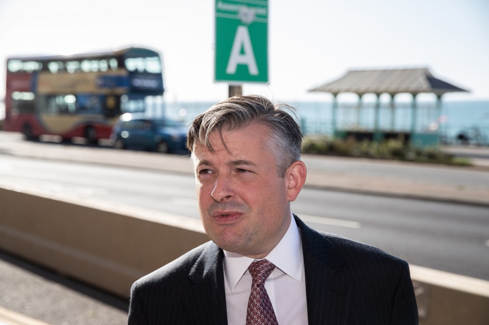  Shadow health secretary Jonathan Ashworth wants to impose clean air zones around all NHS buildings