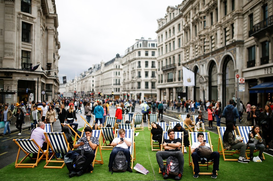  Deck chairs were provided on Regent Street for people to have a nice relaxing sit down