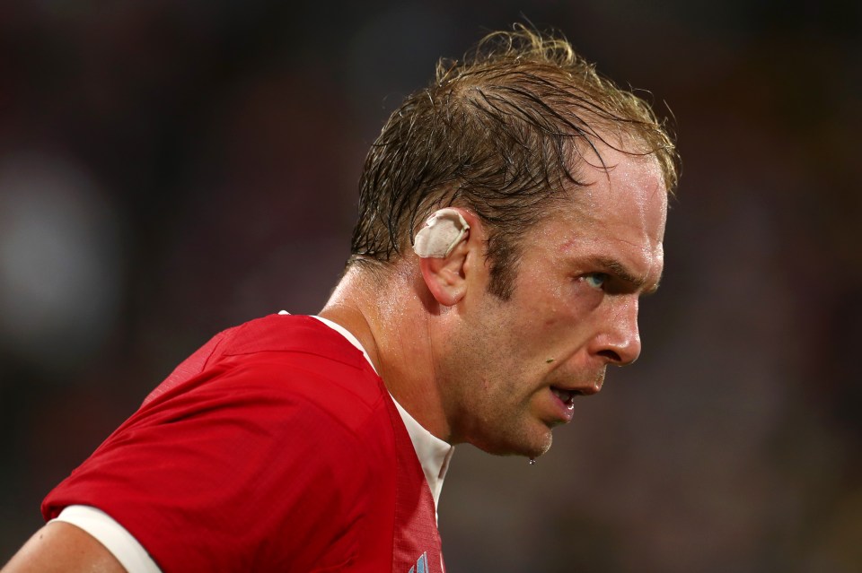  Alun Wyn Jones is set for his 130th Wales cap, breaking the record held by Gethin Jenkins