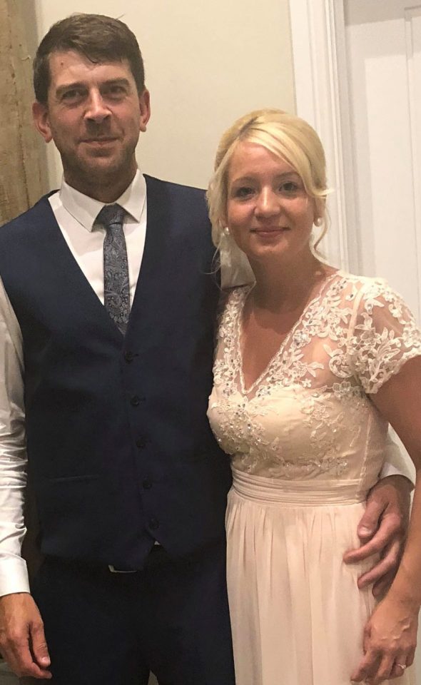  Lee Grant and Laura Thorne planned to marry in front of more than 60 guests