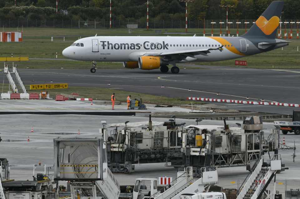  Scammers are using Thomas Cook's collapse to con innocent Brits out of money